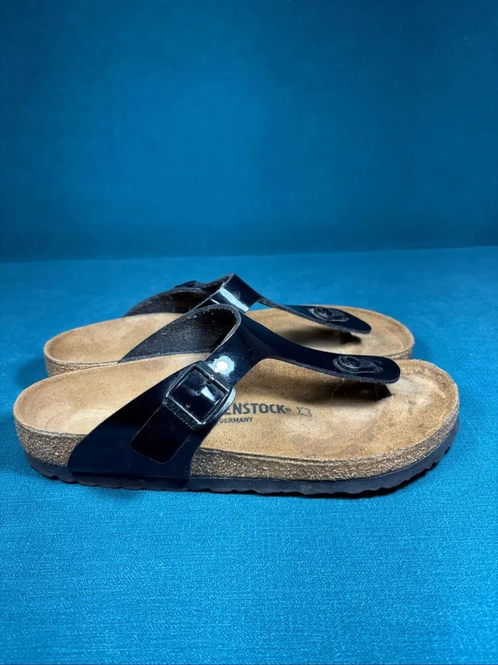 Birkenstock Gizeh Patent Black Leather Sandals Womens Size 10 L10 M8 EU 41